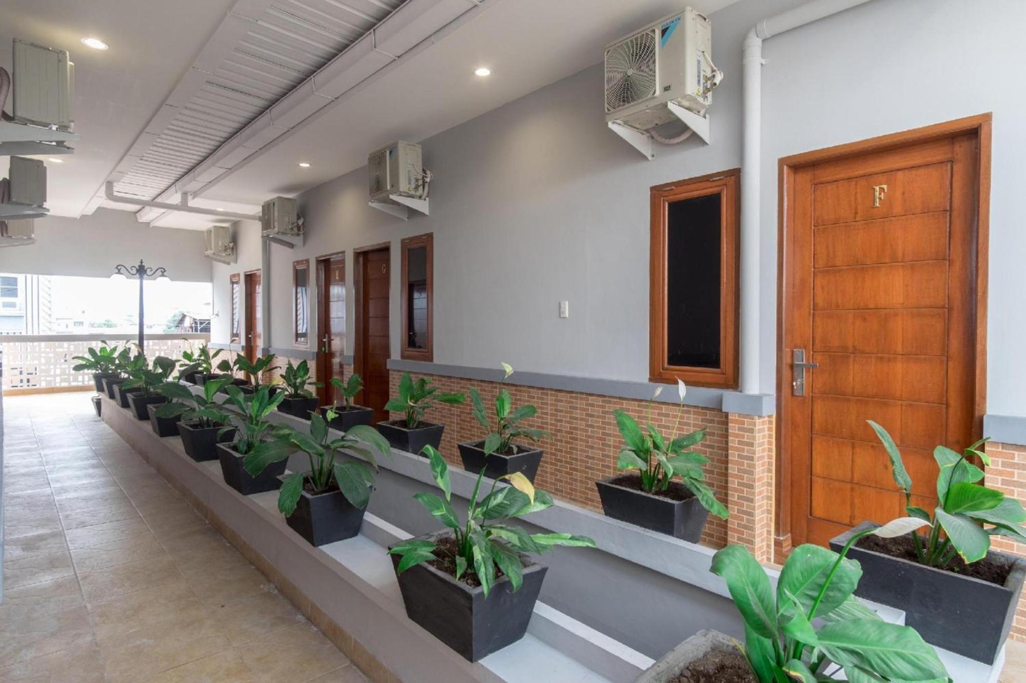 Super Oyo 456 Aljadid Guest House Medan Exteriör bild