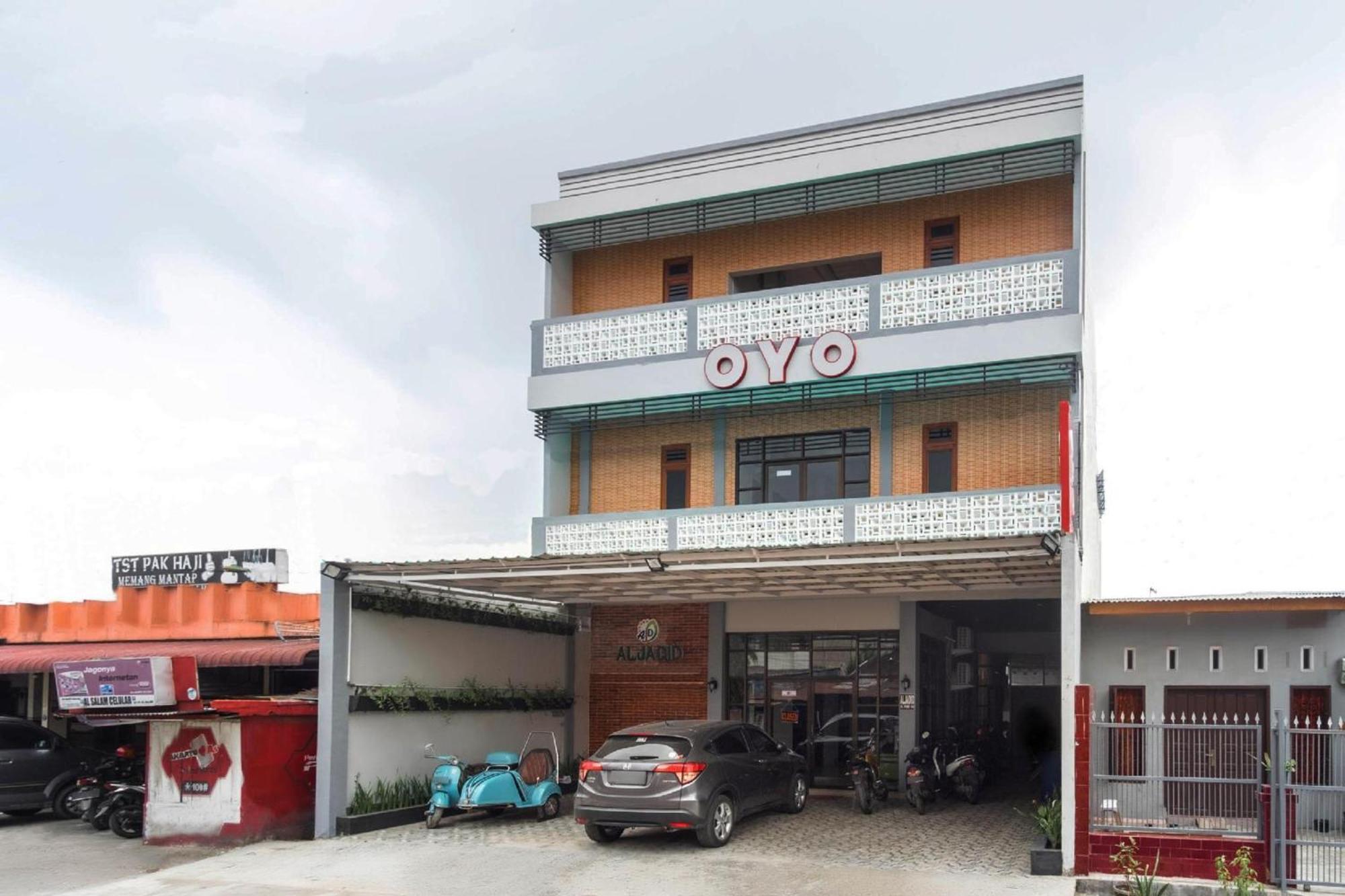 Super Oyo 456 Aljadid Guest House Medan Exteriör bild